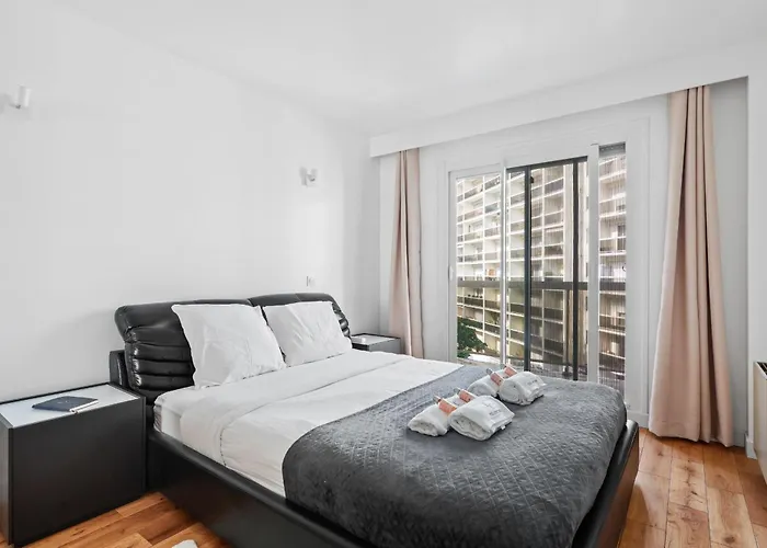 114 - Paris Appartement Renove De Luxe Pour 4 Personnes