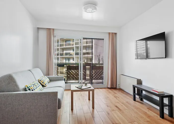 114 - Paris Appartement Renove De Luxe Pour 4 Personnes